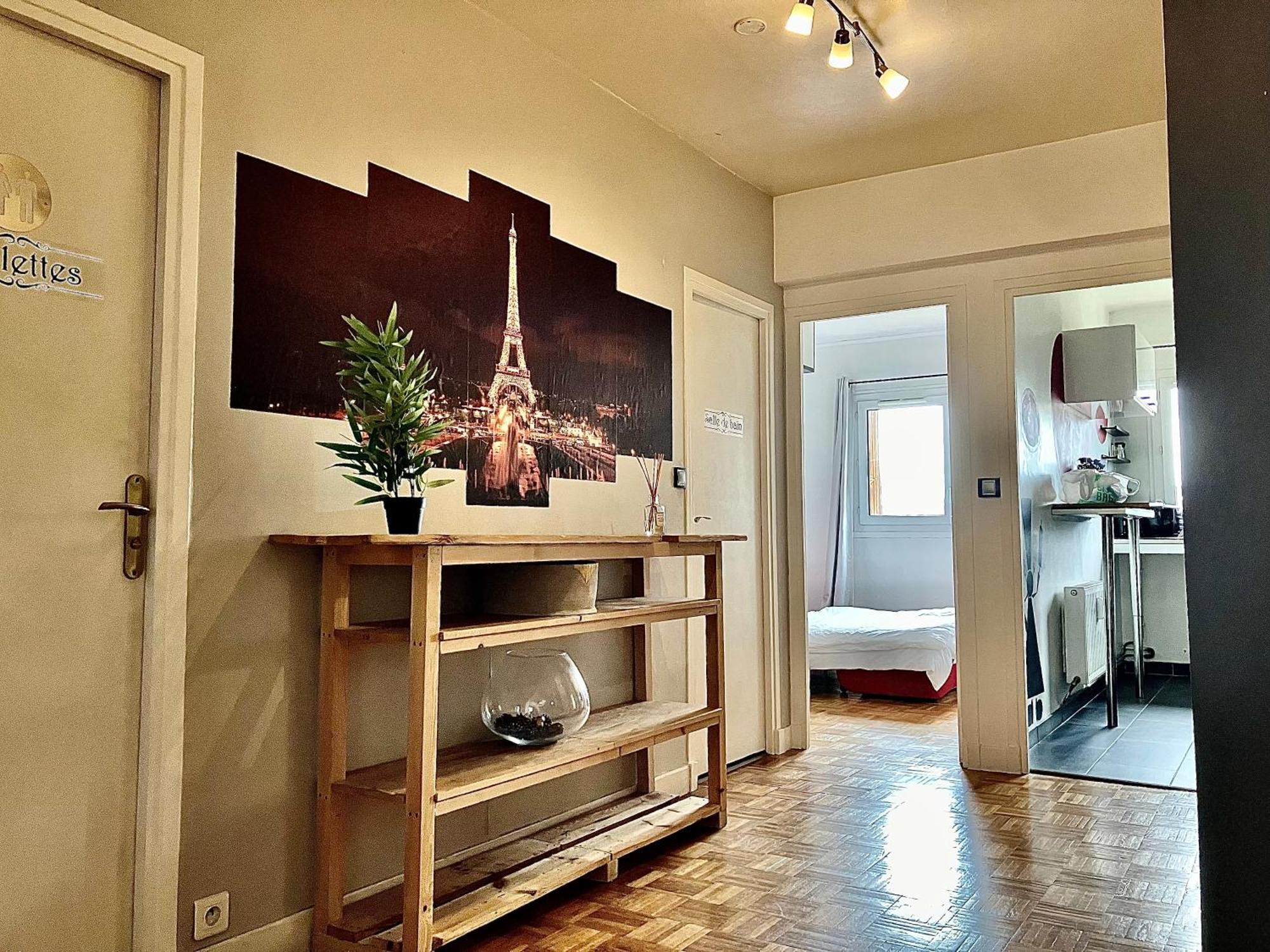 Apartamento Parisian Lounge 8 Pers Front Station Villemomble Exterior foto